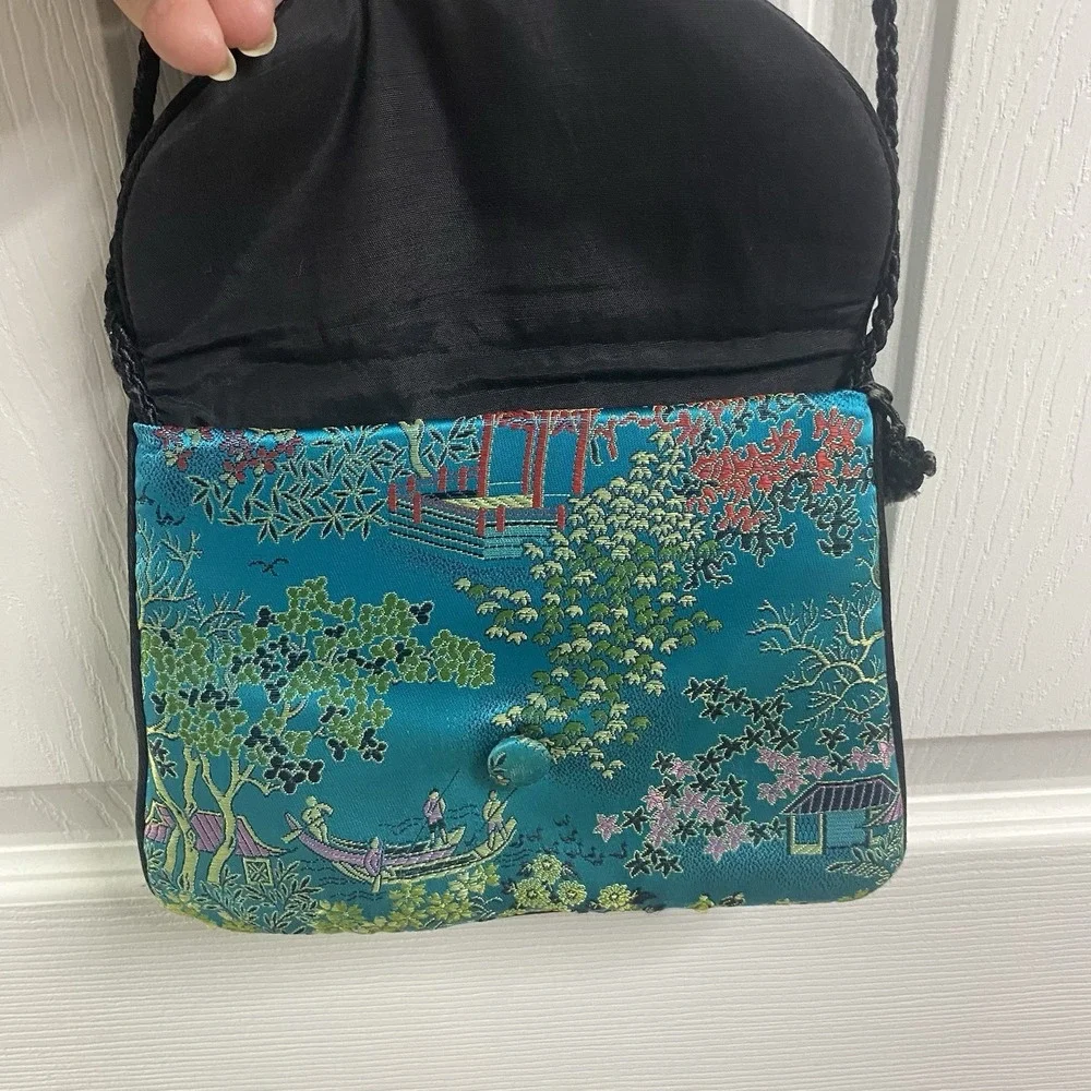 Hand Made Teal Blue Pure Silk Embroidery Mini Cross-body Purse 8x6x.75"‎ - Picture 5 of 9